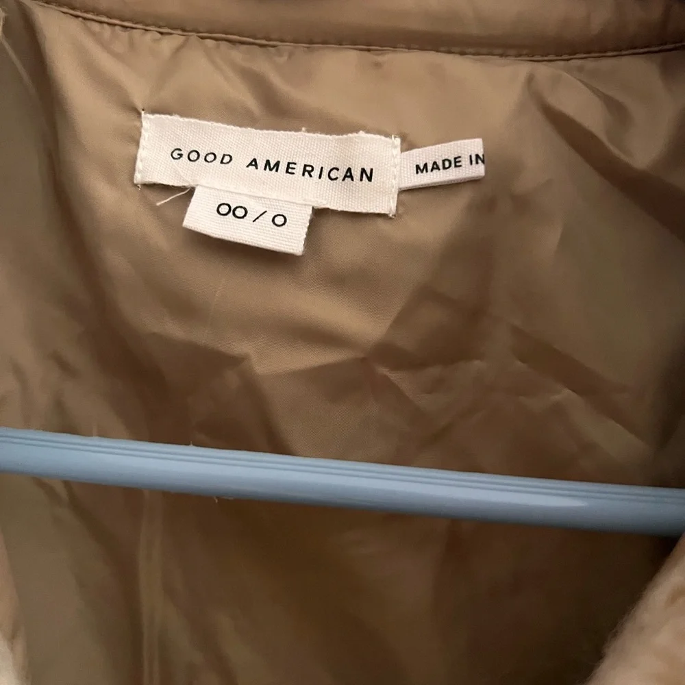 Good American beige/neutral plaid shacket NWT